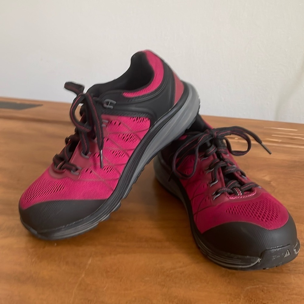 Keen Utility Vista Energy Sneakers Size 7